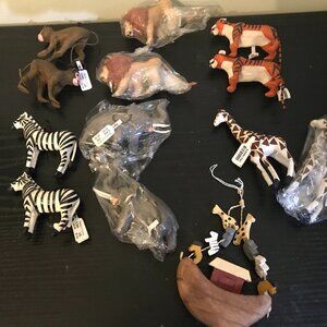 VINTAGE PAPER MACHE NOAH'S ARK ORNAMENTS set of 13 Pier 1 Zebra Lion Tiger NWT